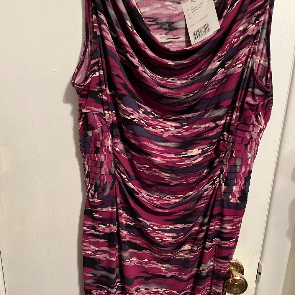 NEW AXCESS SLEEVELESS DRESS SZ L